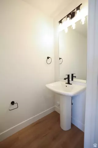 Bath - 679 N 280 W, Smithfield, UT 84335 photo 1 of 3