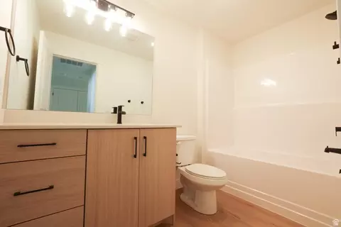 Bath - 675 N 280 W, Smithfield, UT 84335 photo 3 of 5