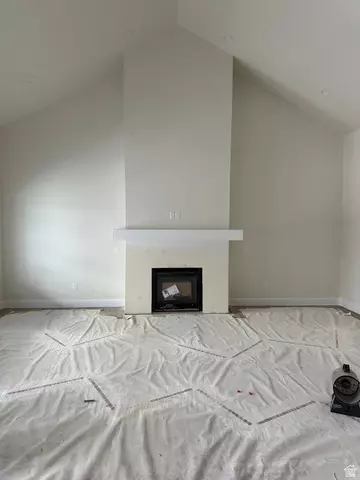Living - 143 S Chamberlain St #327, Mapleton, UT 84664 photo 1 of 2