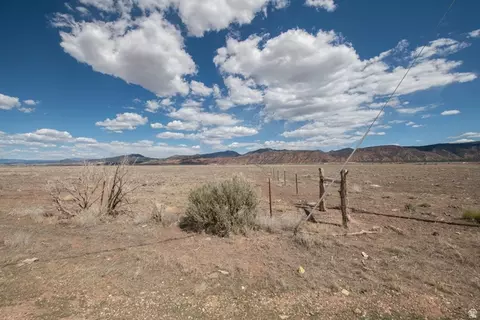 1500 N 800 W #11, Parowan, UT 84761