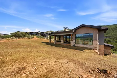 Exterior - 11321 N Soaring Hawk Ln #3, Hideout, UT 84036 photo 16 of 17
