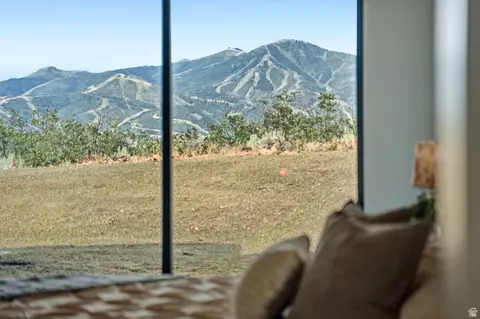 Bedroom - 11321 N Soaring Hawk Ln #3, Hideout, UT 84036 photo 8 of 8