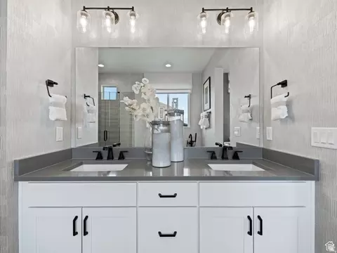 Bath - 2974 E 1000 S #310, Spanish Fork, UT 84660 photo 4 of 6