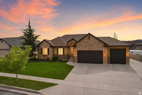 977 W White Wulff Dr, Bluffdale, UT 84065
