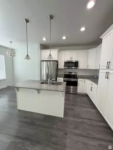 14534 S Quiet Shade Dr, Herriman, UT 84096