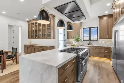 Kitchen - 1298 S 1090 E, Salem, UT 84653 photo 6 of 6