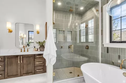 Bath - 1298 S 1090 E, Salem, UT 84653 photo 2 of 10