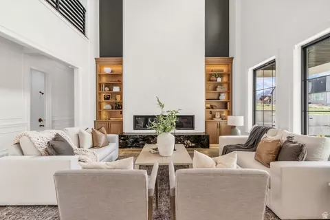 Living - 1298 S 1090 E, Salem, UT 84653 photo 1 of 7