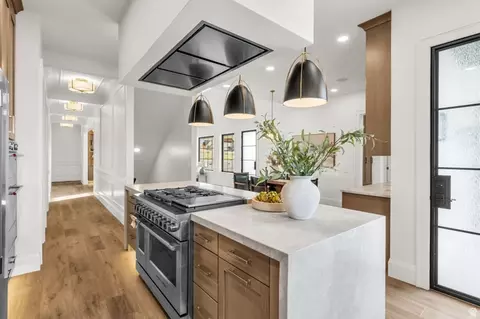 Kitchen - 1298 S 1090 E, Salem, UT 84653 photo 5 of 6