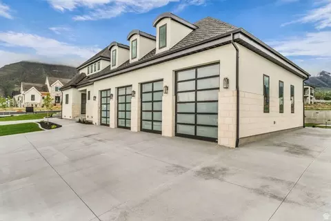 Exterior - 1298 S 1090 E, Salem, UT 84653 photo 4 of 22