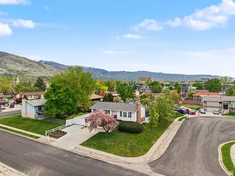 View/Area - 523 Mountain View Rd, Centerville, UT 84014 photo 1 of 5