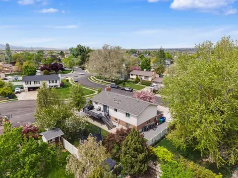 View/Area - 523 Mountain View Rd, Centerville, UT 84014 photo 4 of 5
