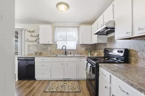 Kitchen - 708 E 1150 N, Ogden, UT 84404 photo 2 of 3