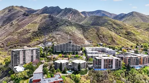 900 S Donner Way #301, Salt Lake City, UT 84108