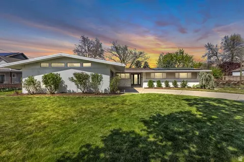 1893 E Lincoln Ln, Holladay, UT 84124