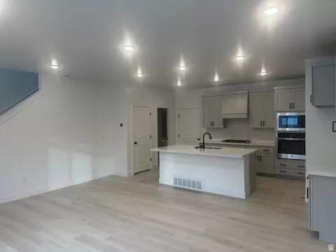 Other - 15 S Lunar Way, Mapleton, UT 84664 photo 1 of 7