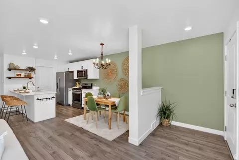 563 N Willow Springs Ave W, Lehi, UT 84043
