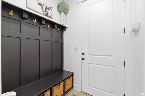Entry Way - 596 S Meade St, Mapleton, UT 84664 photo 1 of 2