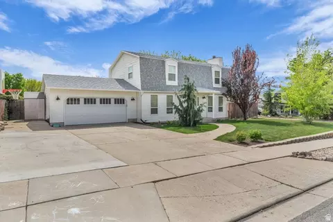 Exterior - 1176 E Starpine Dr, Sandy, UT 84094 photo 9 of 9