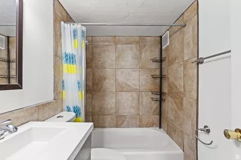 Bath - 180 S 300 E, Logan, UT 84321 photo 1 of 3