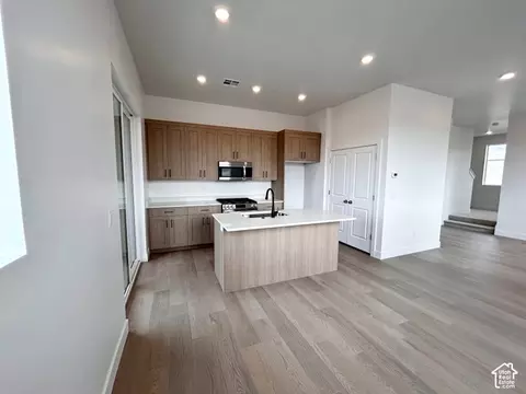 915 W Gold Ridge Ln, Saint George, UT 84790