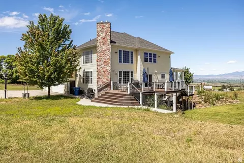 Exterior - 2307 Maple Leaf Dr, Cove, UT 84320 photo 3 of 15