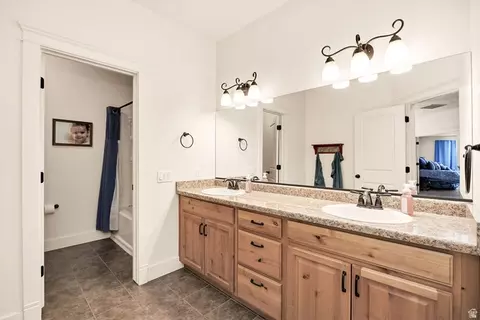 Bath - 2307 Maple Leaf Dr, Cove, UT 84320 photo 4 of 5