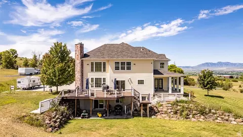 Exterior - 2307 Maple Leaf Dr, Cove, UT 84320 photo 11 of 15