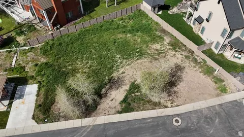 4324 Riverwalk Dr, Riverdale, UT 84405