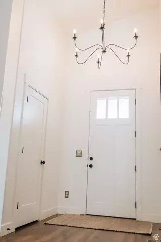 Entry Way - 4479 E Pine Hollow Dr, Eagle Mountain, UT 84005 photo 3 of 13