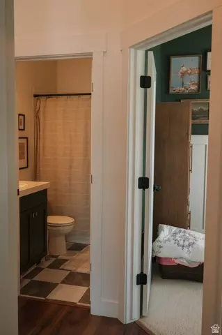 Entry Way - 4479 E Pine Hollow Dr, Eagle Mountain, UT 84005 photo 6 of 13