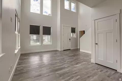 Living - 1649 N 1320 E, Payson, UT 84651 photo 2 of 9