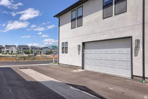 Exterior - 1649 N 1320 E, Payson, UT 84651 photo 9 of 11