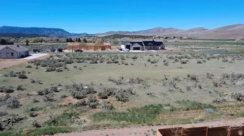 Undisclosed, Enterprise, UT 84725 photo 7