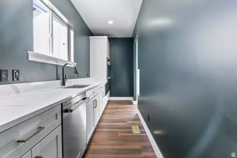 Entry Way - 275 S 2800 E #201, Spanish Fork, UT 84660 photo 1 of 4