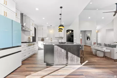 Kitchen - 275 S 2800 E #201, Spanish Fork, UT 84660 photo 2 of 3