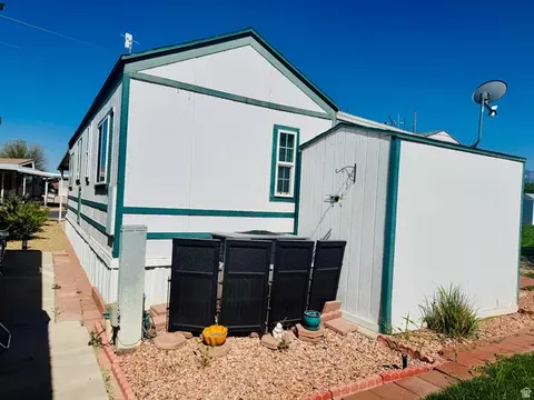 Exterior - 1160 E Telegraph #49, Washington, UT 84780 photo 3 of 6