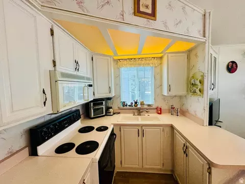 Kitchen - 1160 E Telegraph #49, Washington, UT 84780 photo 1 of 4