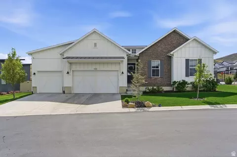 4821 W Juniper Bend Cir S, Herriman, UT 84096
