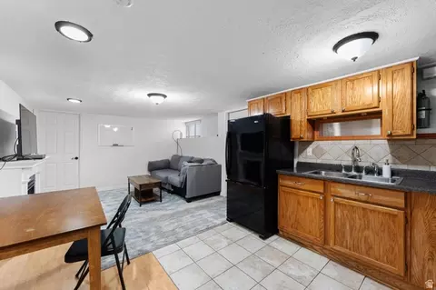 Kitchen - 6241 S 440 E, Murray, UT 84107 photo 5 of 5