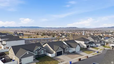 View/Area - 2794 E Crimson Ct #118, Eagle Mountain, UT 84005 photo 4 of 9