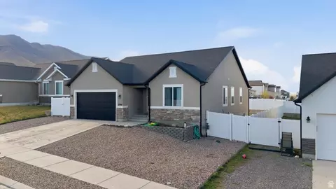 Other - 2794 E Crimson Ct #118, Eagle Mountain, UT 84005 photo 2 of 10