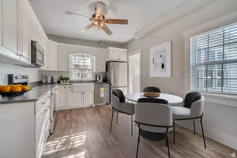 Kitchen - 40 E 400 S, Hyrum, UT 84319 photo 1 of 2