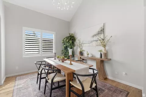 Dining - 2806 S Maple Cove Dr, Bountiful, UT 84010 photo 2 of 5