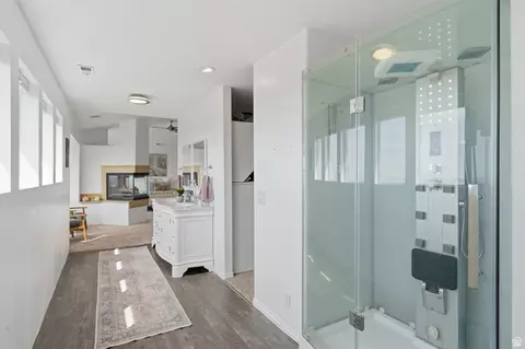 Entry Way - 2806 S Maple Cove Dr, Bountiful, UT 84010 photo 5 of 5