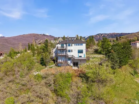 Other - 2806 S Maple Cove Dr, Bountiful, UT 84010 photo 18 of 19