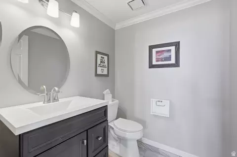 Bath - 2806 S Maple Cove Dr, Bountiful, UT 84010 photo 1 of 6