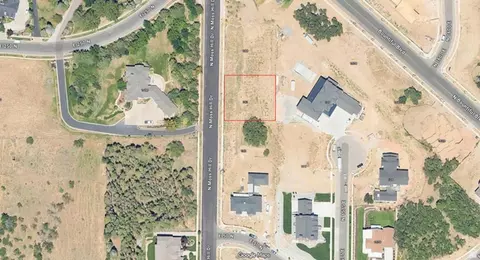 162 N Moss Hill Dr #117, Bountiful, UT 84010 photo 2