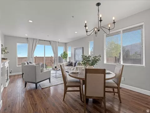Dining - 1873 E Oak Bend Dr, Draper, UT 84020 photo 2 of 2