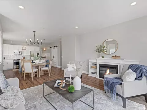 Living - 1873 E Oak Bend Dr, Draper, UT 84020 photo 4 of 5